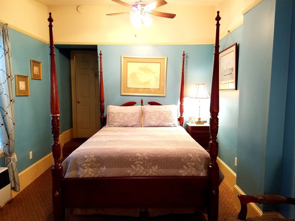 Lion'S Inn Bed And Breakfast Ню Орлиънс Екстериор снимка
