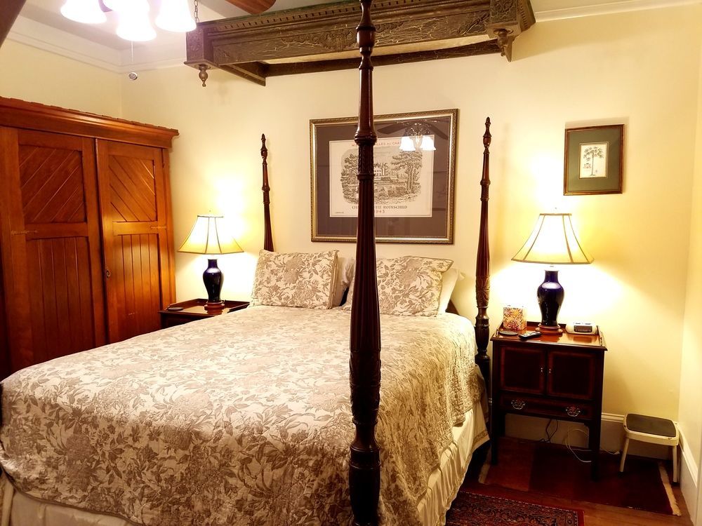 Lion'S Inn Bed And Breakfast Ню Орлиънс Екстериор снимка