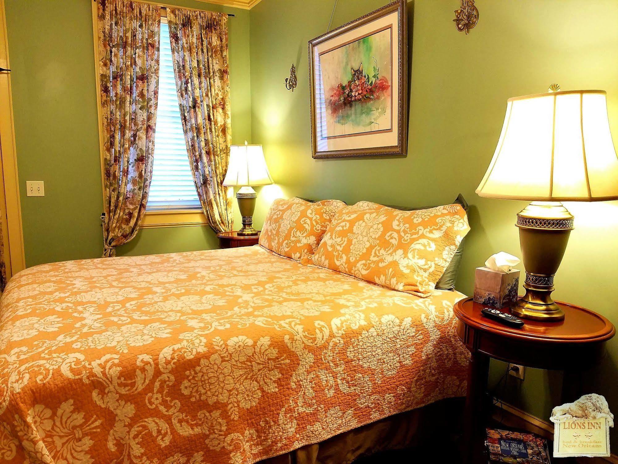 Lion'S Inn Bed And Breakfast Ню Орлиънс Екстериор снимка
