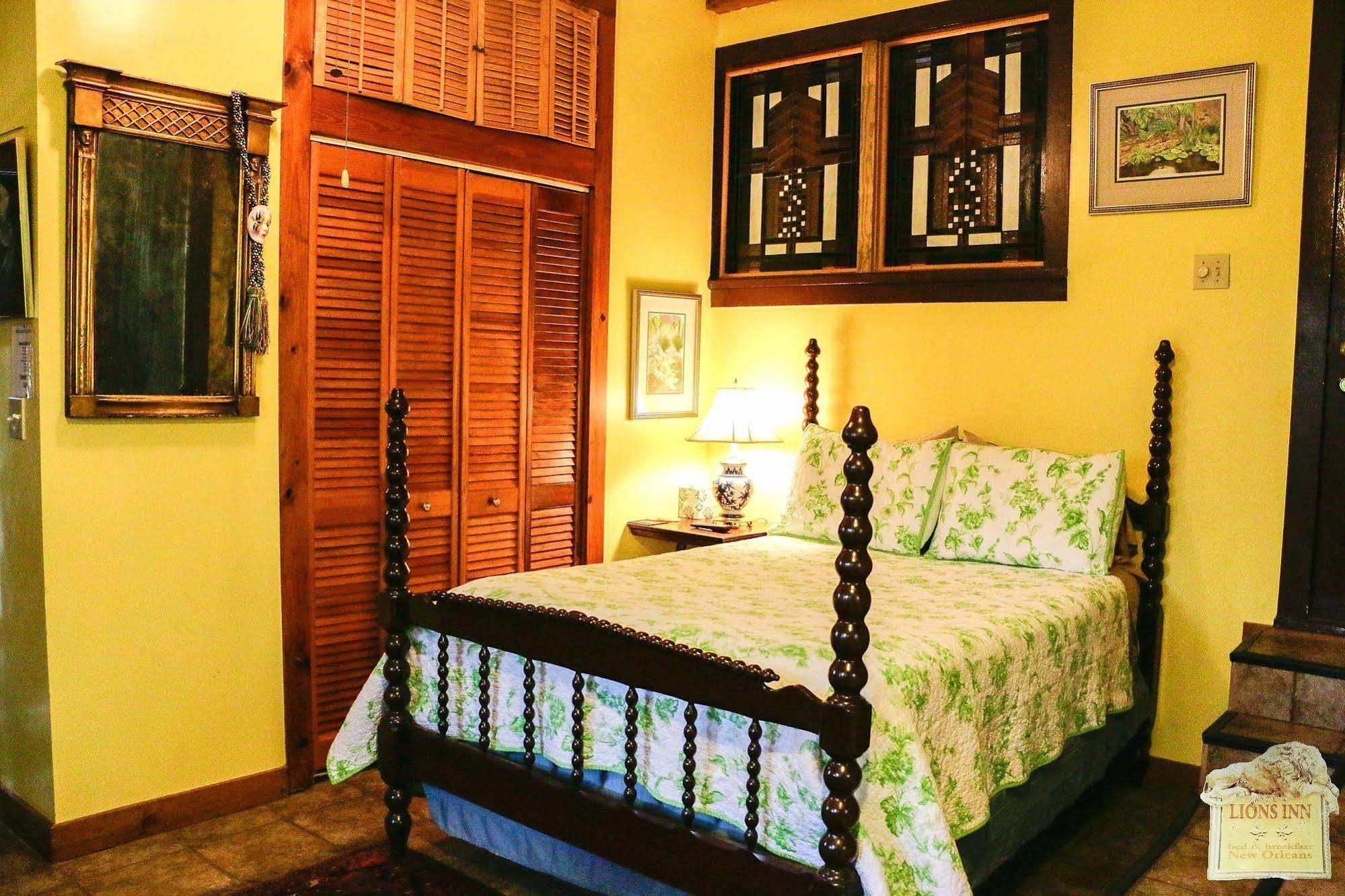 Lion'S Inn Bed And Breakfast Ню Орлиънс Екстериор снимка