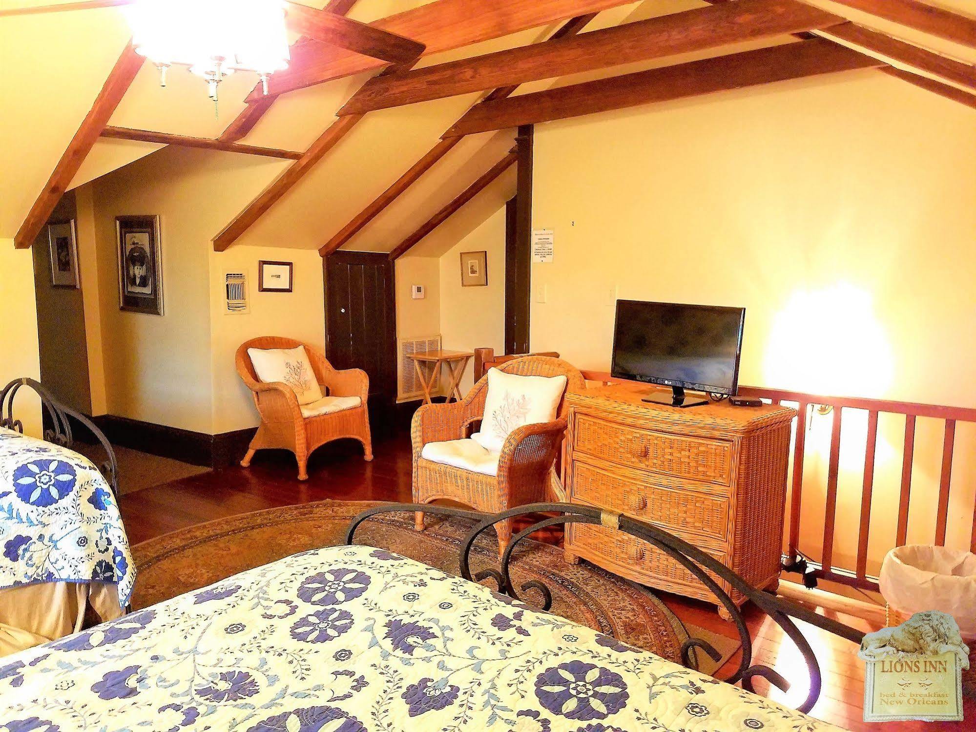 Lion'S Inn Bed And Breakfast Ню Орлиънс Екстериор снимка